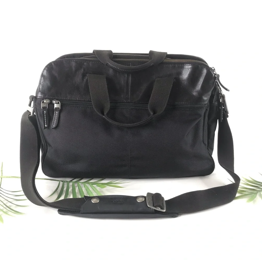 TUMI BLACK LEATHER NYLON BRIEF CASE LAPTOP COMPUTER MESSENGER CROSSBODY BAG